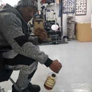 Meet your Posher, Brandon